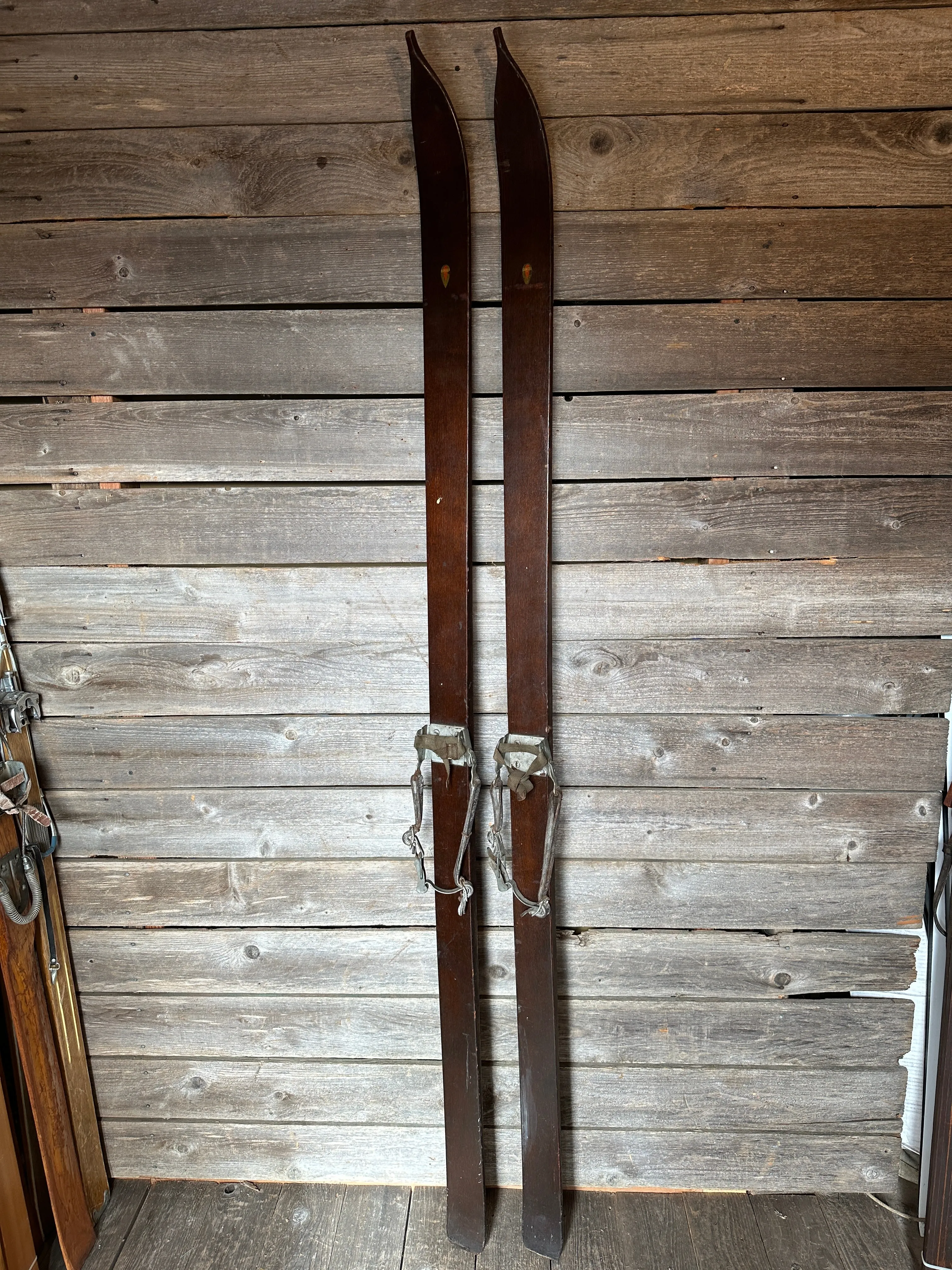 Vintage Ranger Downhill Skis